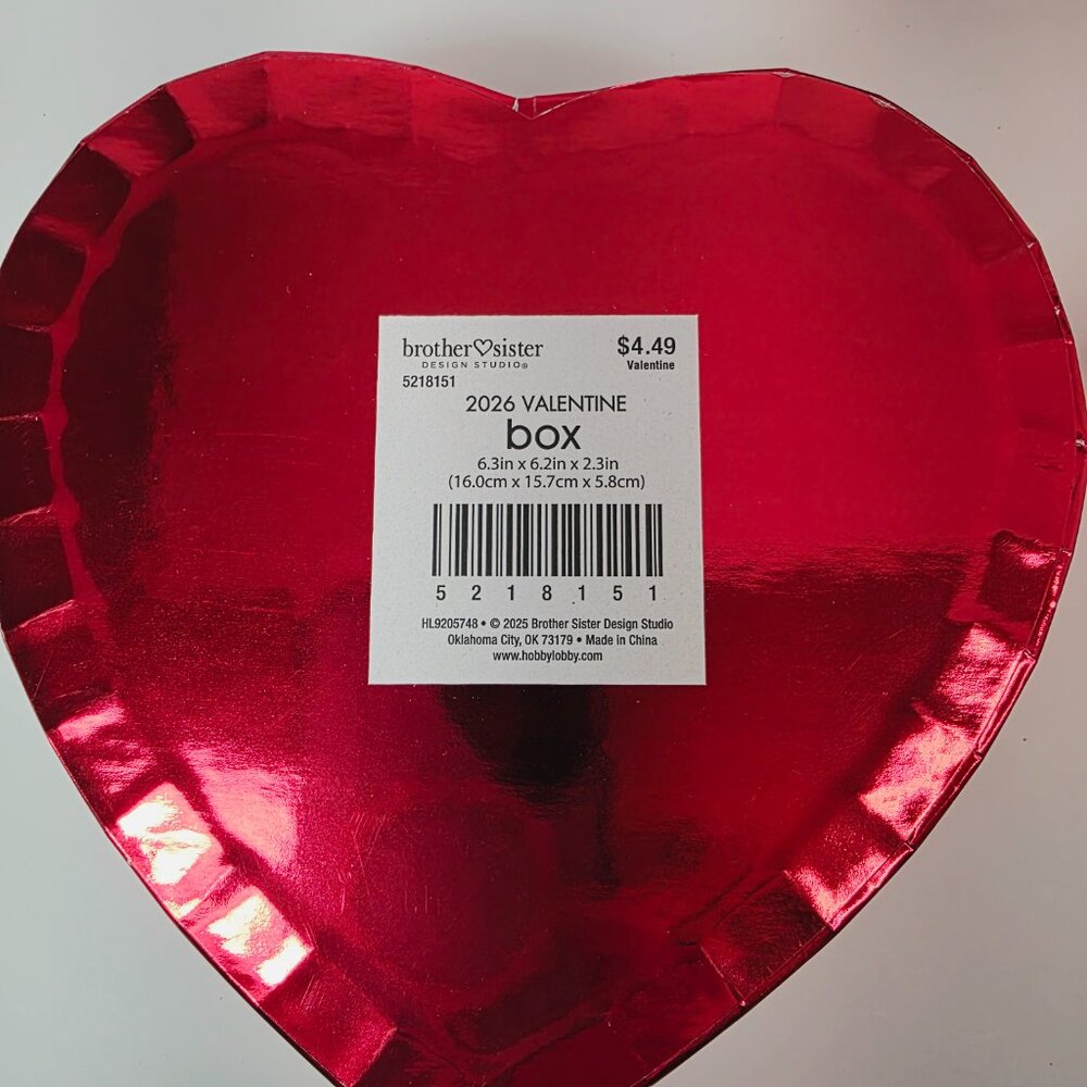 Valentine Heart Gift Box Set w/ Fillers – Glitter Heart Box, Gems & Paper Shred - Picture 7 of 9